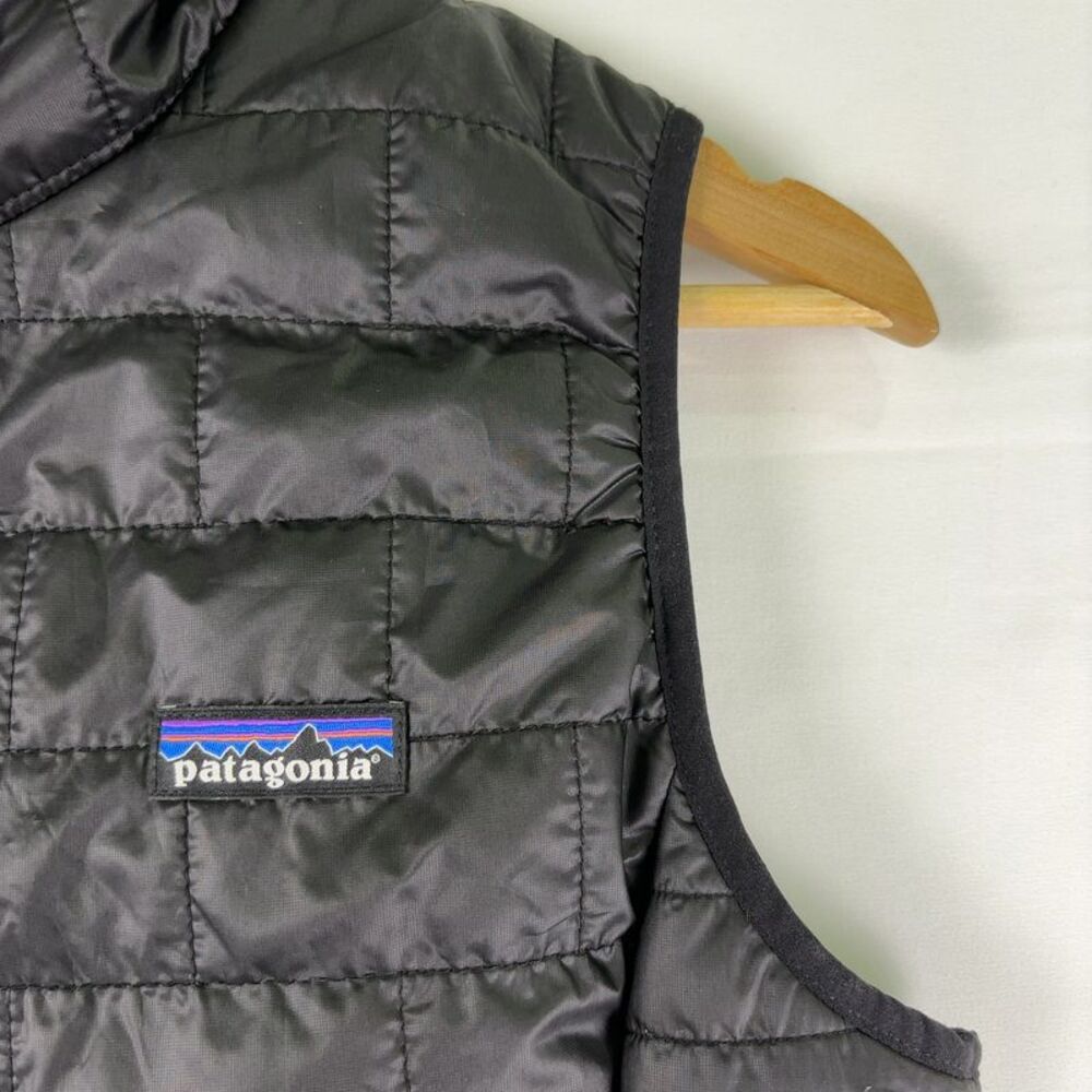 Patagonia Insulated Vest - Picture 3 of 6